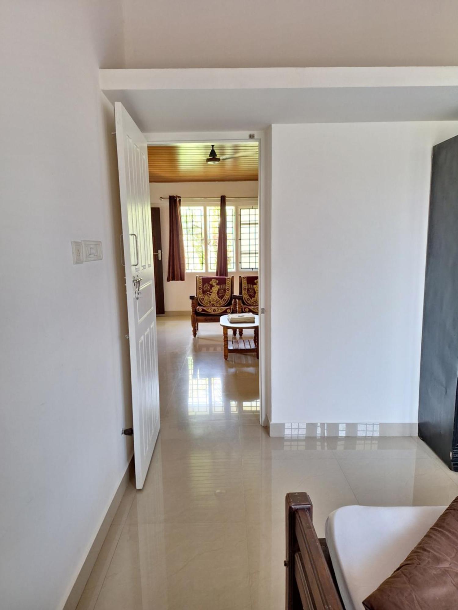 Suvarna Grande Homes منغالور الغرفة الصورة